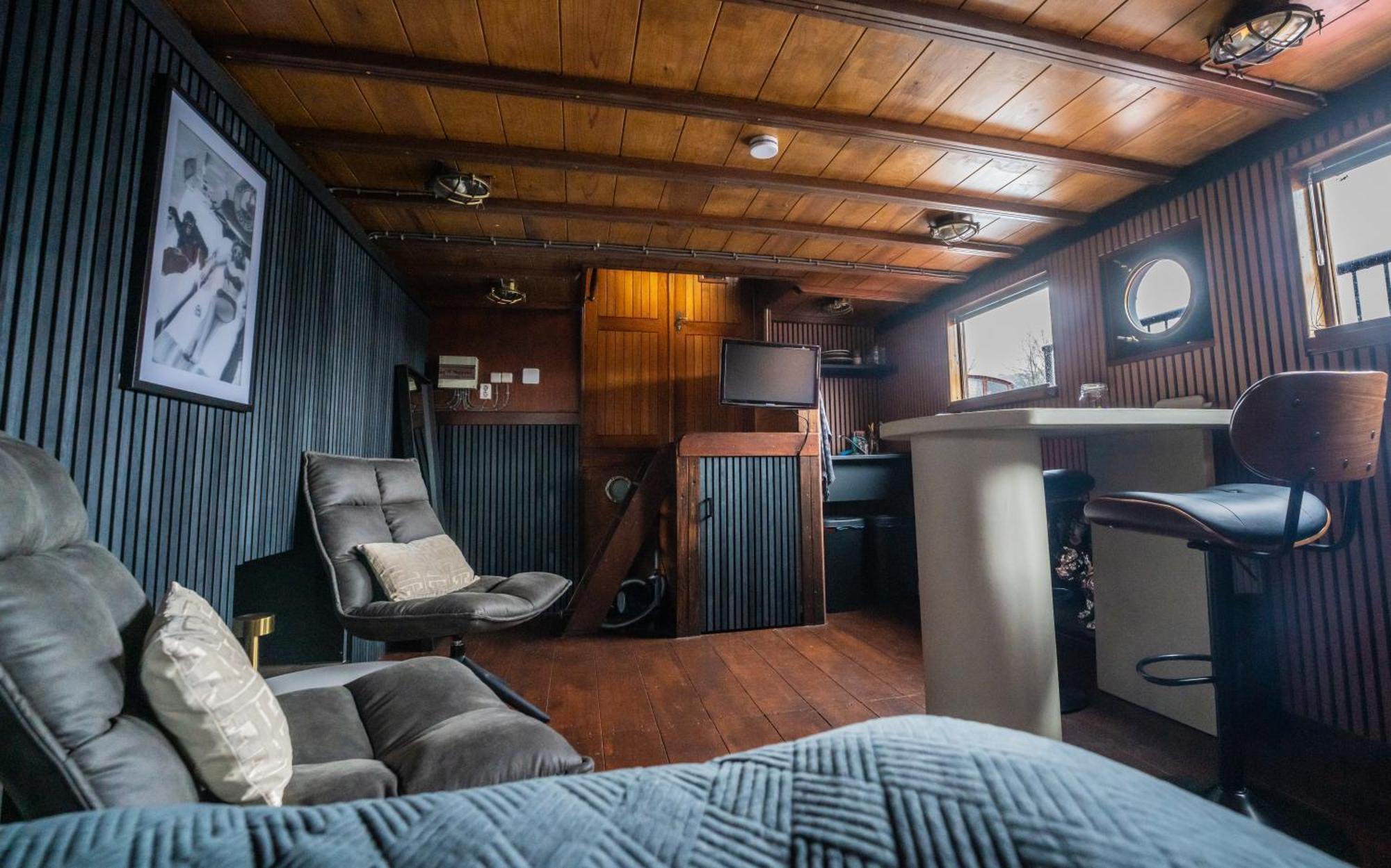 Houseboat-Amsterdam-Classic 외부 사진